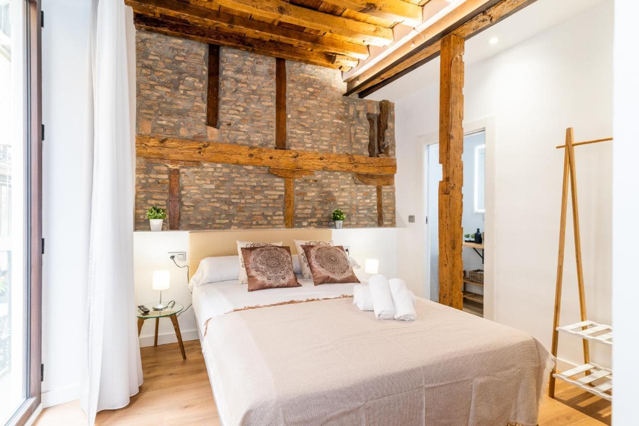 Wekey Homes Granada, Mesones Central Suites Dış mekan fotoğraf