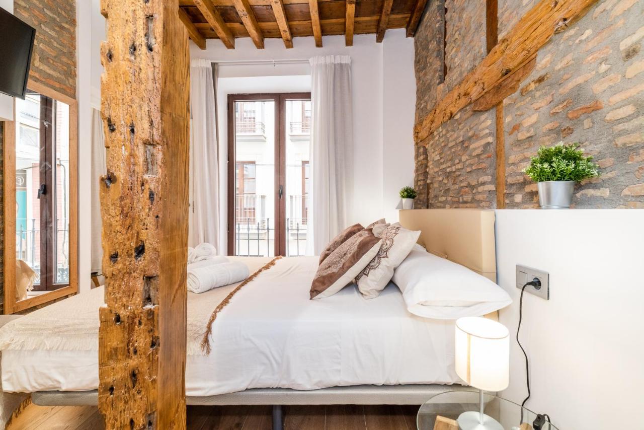 Wekey Homes Granada, Mesones Central Suites Dış mekan fotoğraf