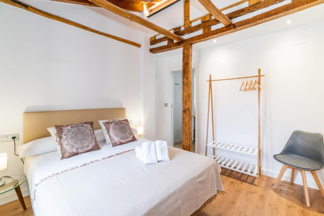 Wekey Homes Granada, Mesones Central Suites Dış mekan fotoğraf