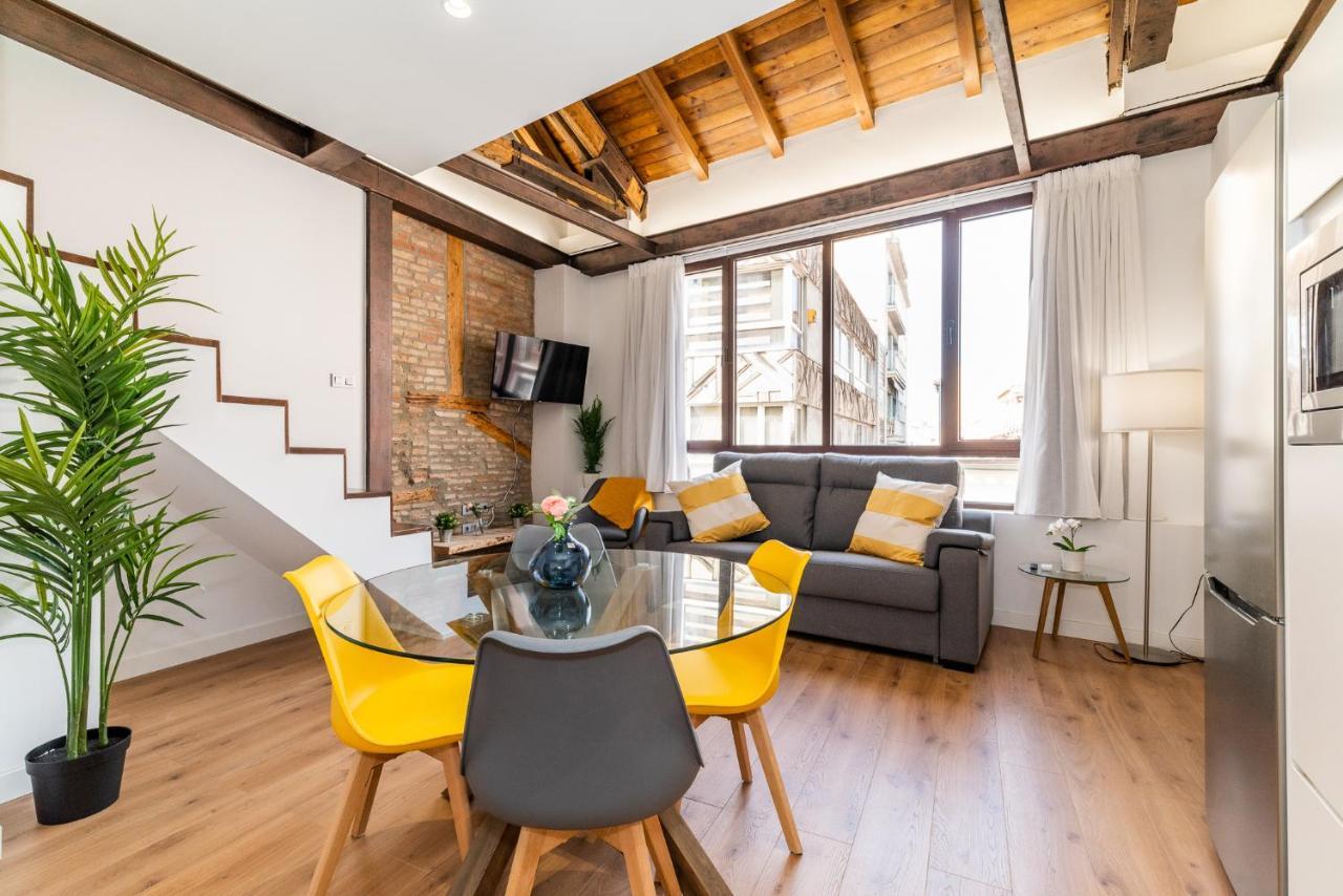 Wekey Homes Granada, Mesones Central Suites Dış mekan fotoğraf