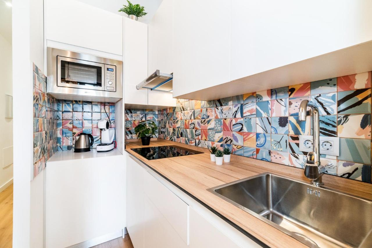 Wekey Homes Granada, Mesones Central Suites Dış mekan fotoğraf