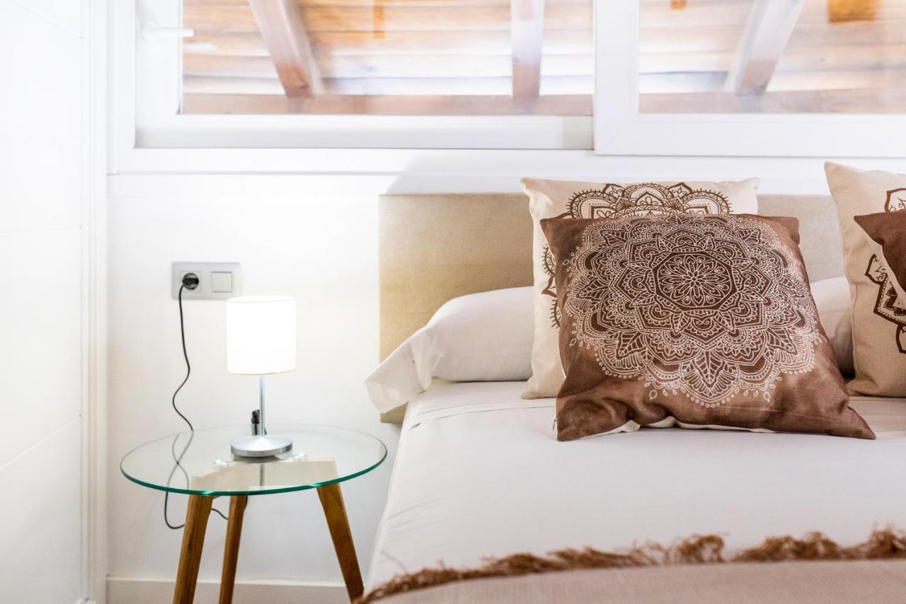 Wekey Homes Granada, Mesones Central Suites Dış mekan fotoğraf