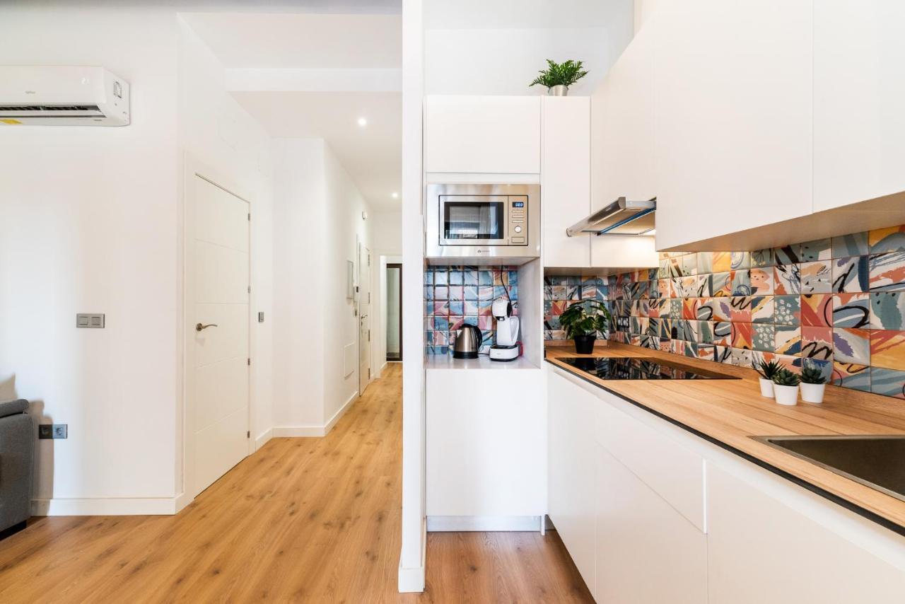 Wekey Homes Granada, Mesones Central Suites Dış mekan fotoğraf