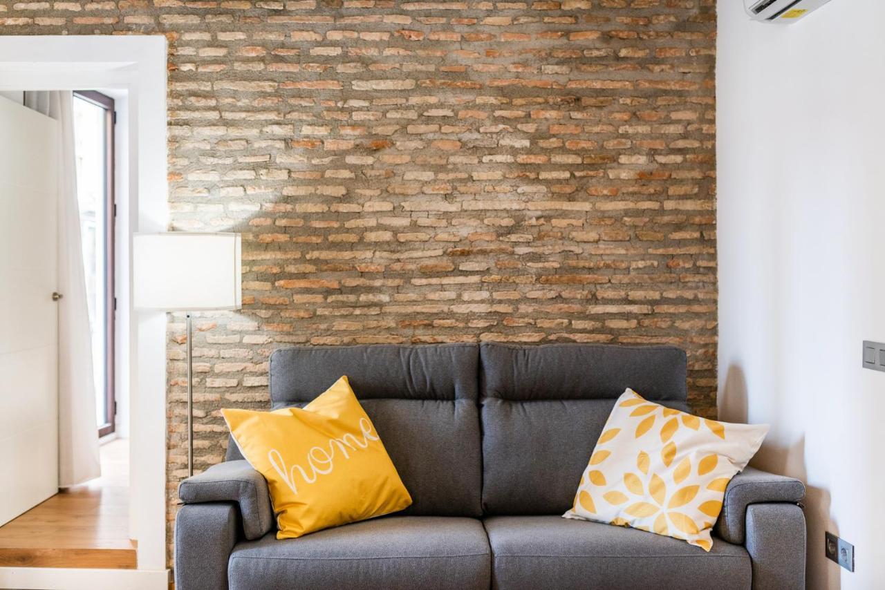 Wekey Homes Granada, Mesones Central Suites Dış mekan fotoğraf