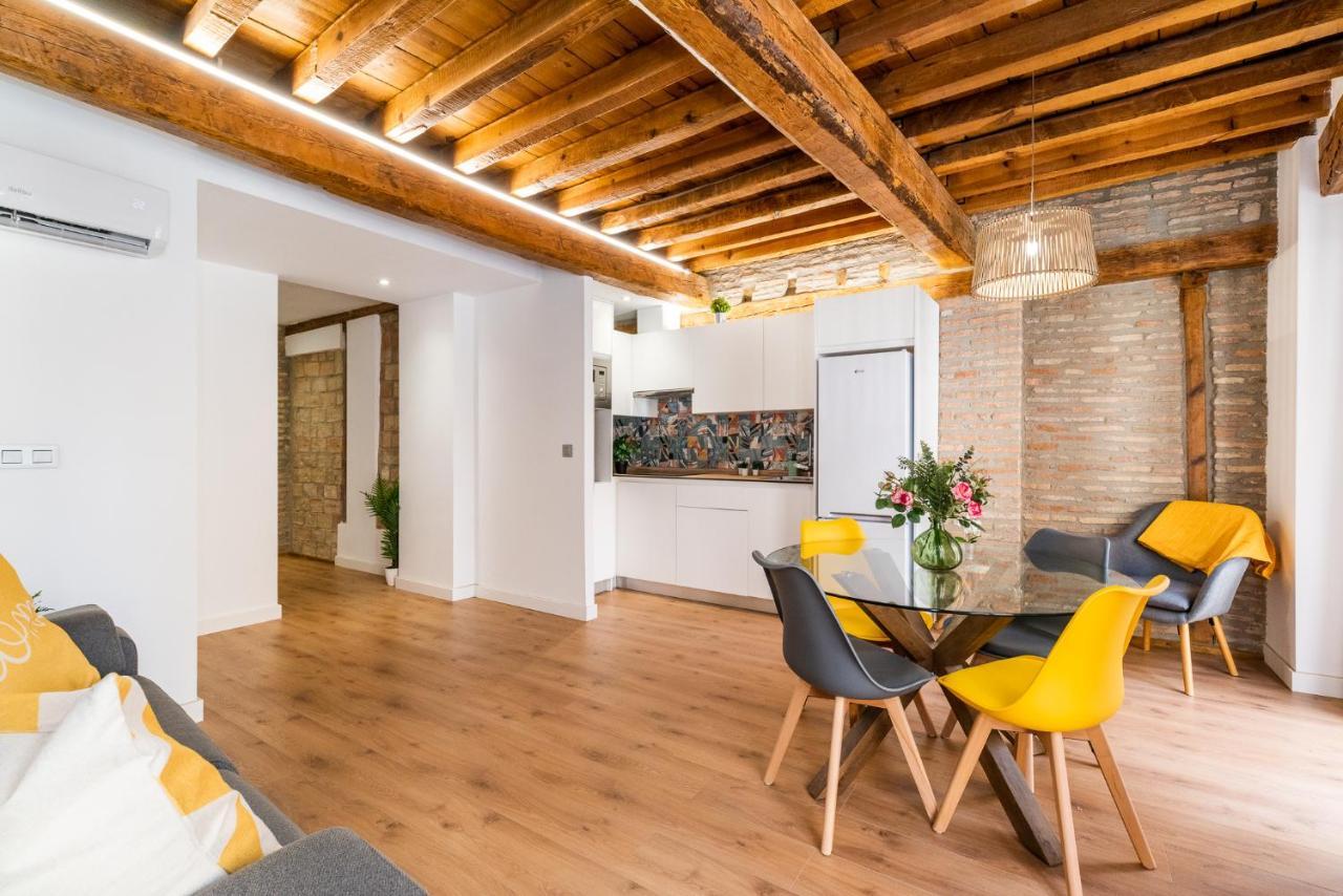 Wekey Homes Granada, Mesones Central Suites Dış mekan fotoğraf