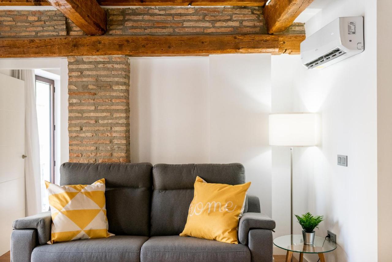 Wekey Homes Granada, Mesones Central Suites Dış mekan fotoğraf